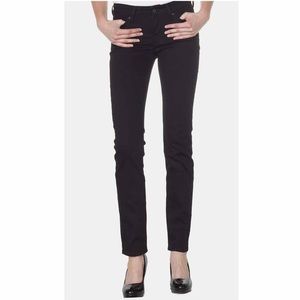 Levi’s 712 Slim Jeans in Black